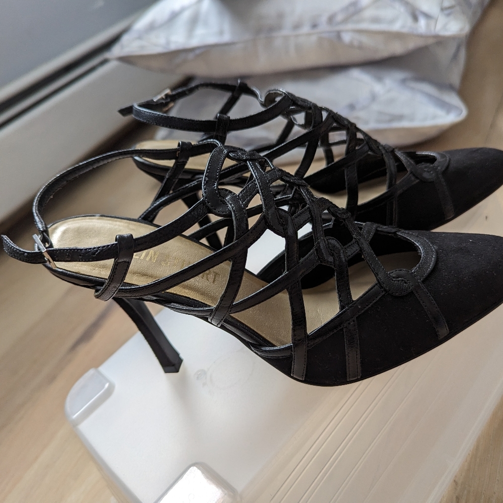 Colin Stuart Cutout Heels